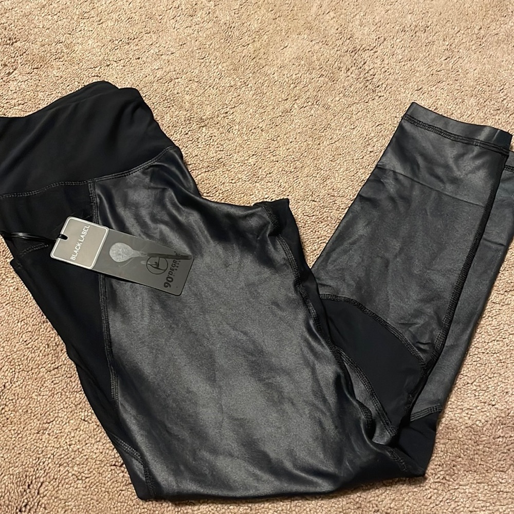 Leggings never worn